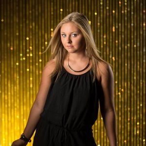 Meet your Posher, Maya